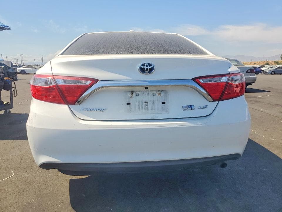 2017 TOYOTA CAMRY HYBRID LE 6