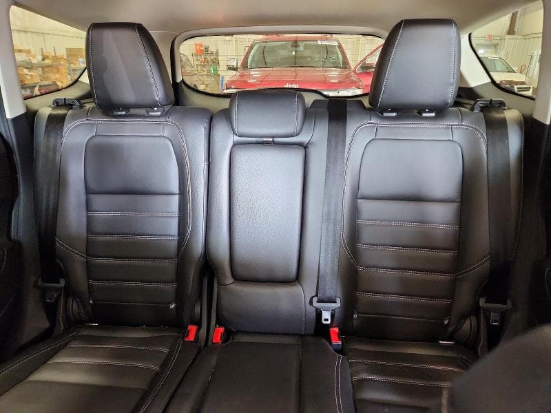 2017 FORD ESCAPE TITANIUM 10