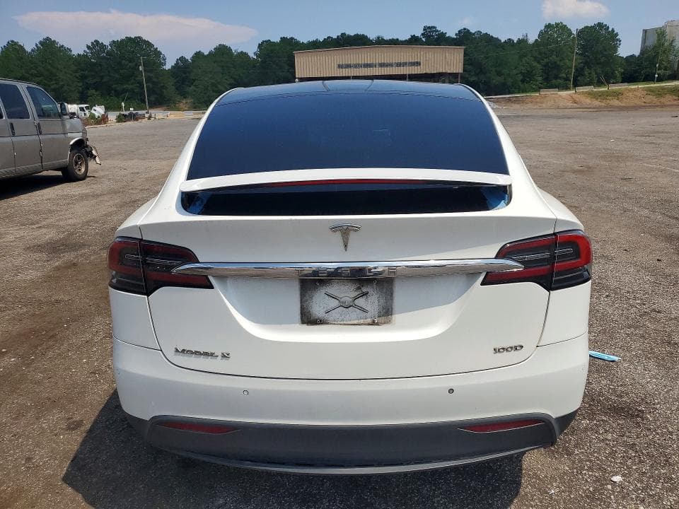 2017 TESLA MODEL X 6