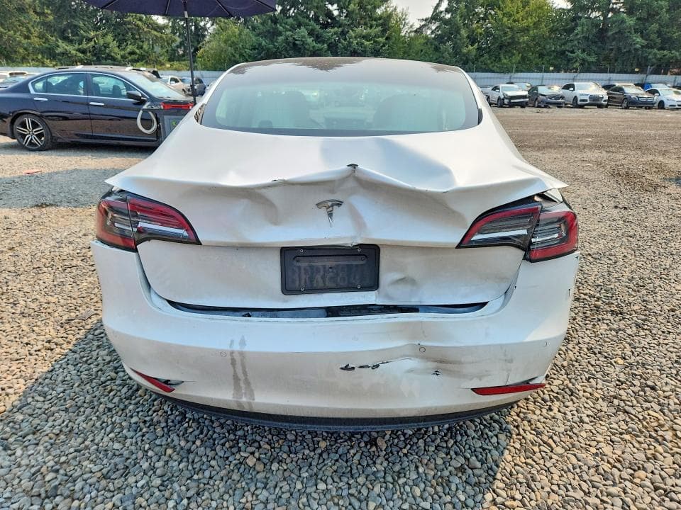 2020 TESLA MODEL 3 6