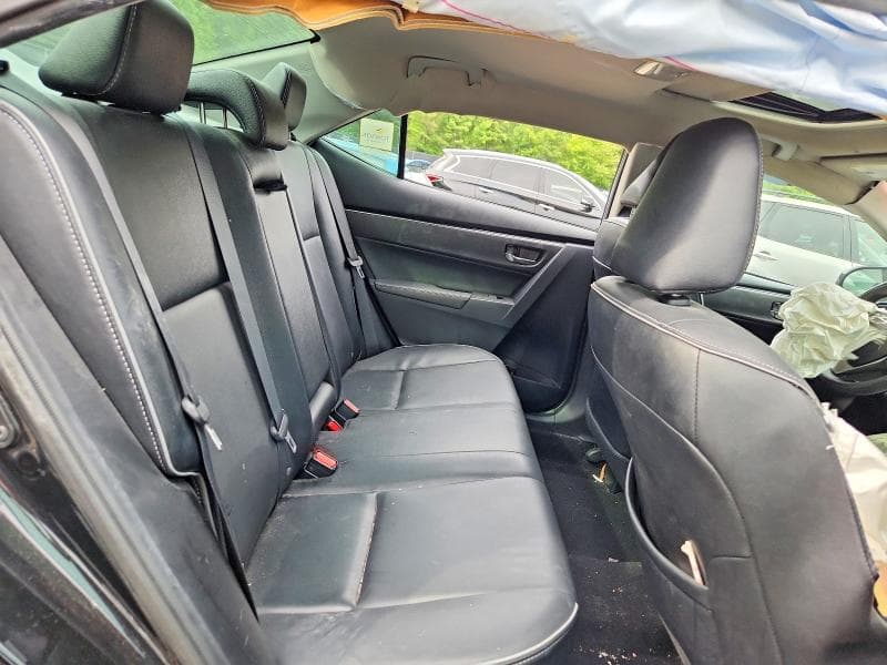2017 TOYOTA COROLLA XLE 10