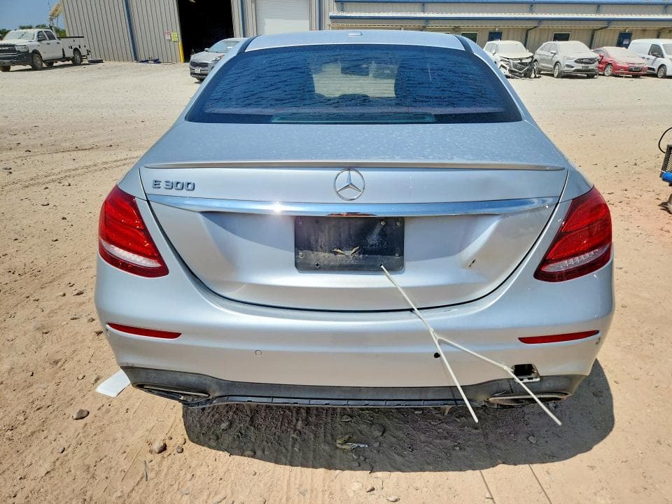 2017 MERCEDES-BENZ E 300 6