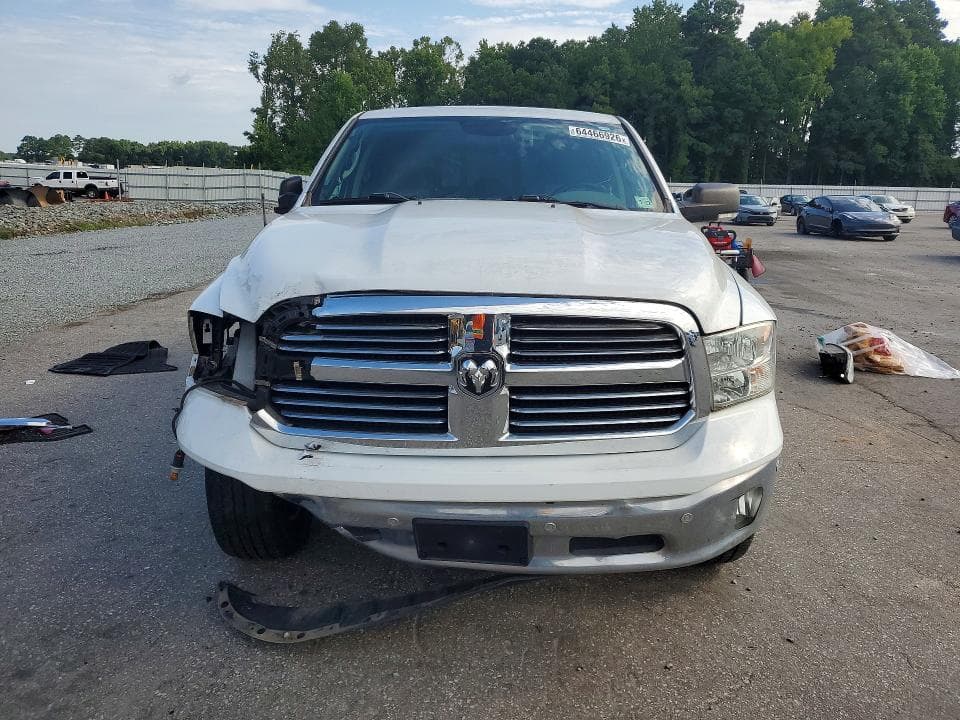 2017 RAM 1500 SLT 5