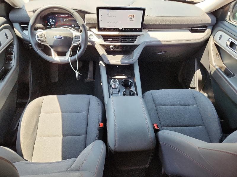 2025 FORD EXPLORER ACTIVE 8