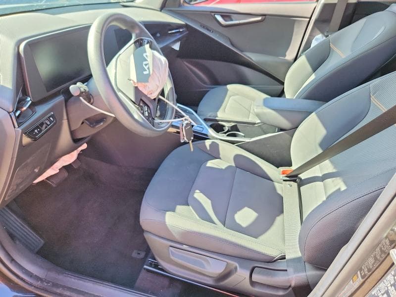 2026 KIA NIRO LX 7