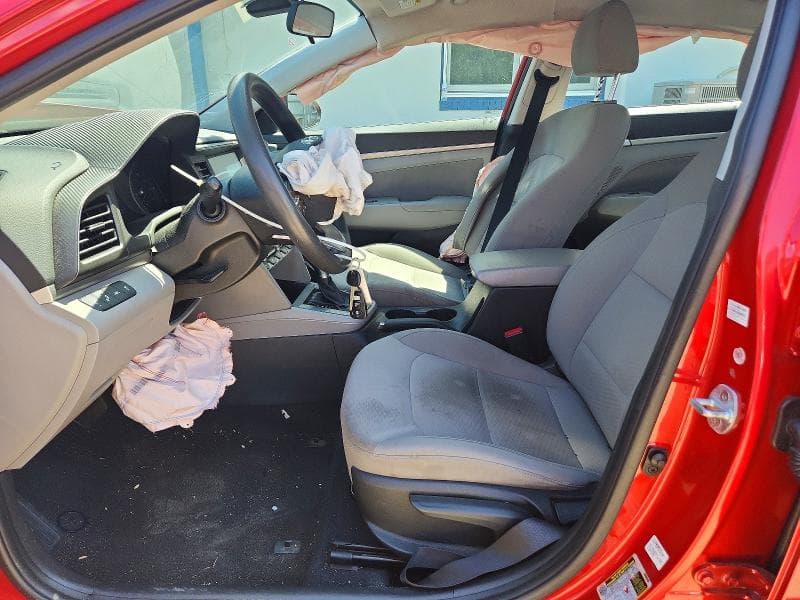 2020 HYUNDAI ELANTRA 7