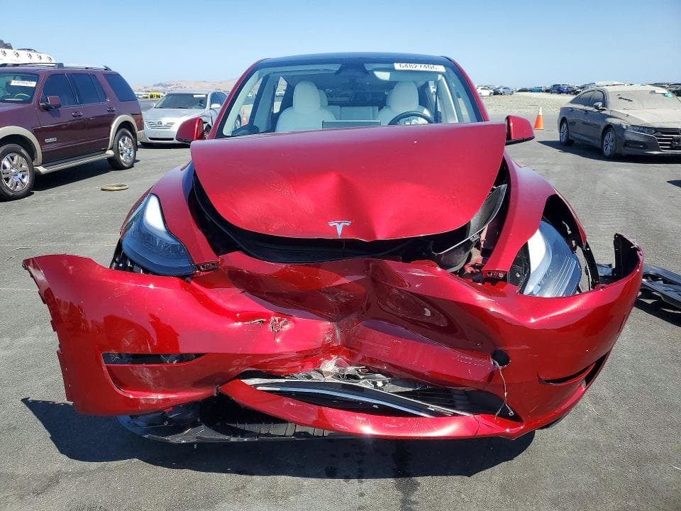 2024 TESLA MODEL Y 5