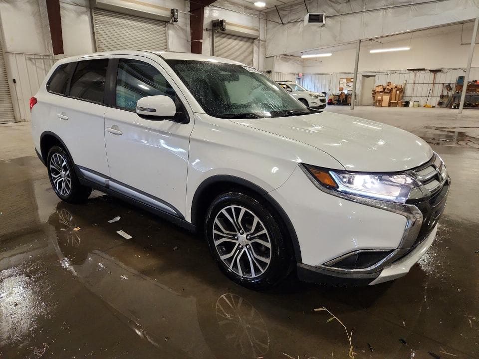 2018 MITSUBISHI OUTLANDER SE 4
