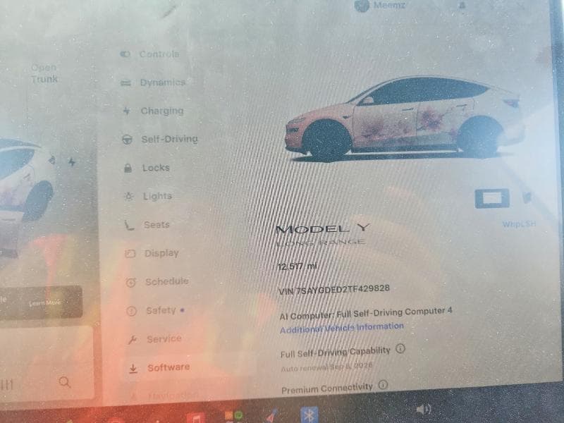 2026 TESLA MODEL Y 9