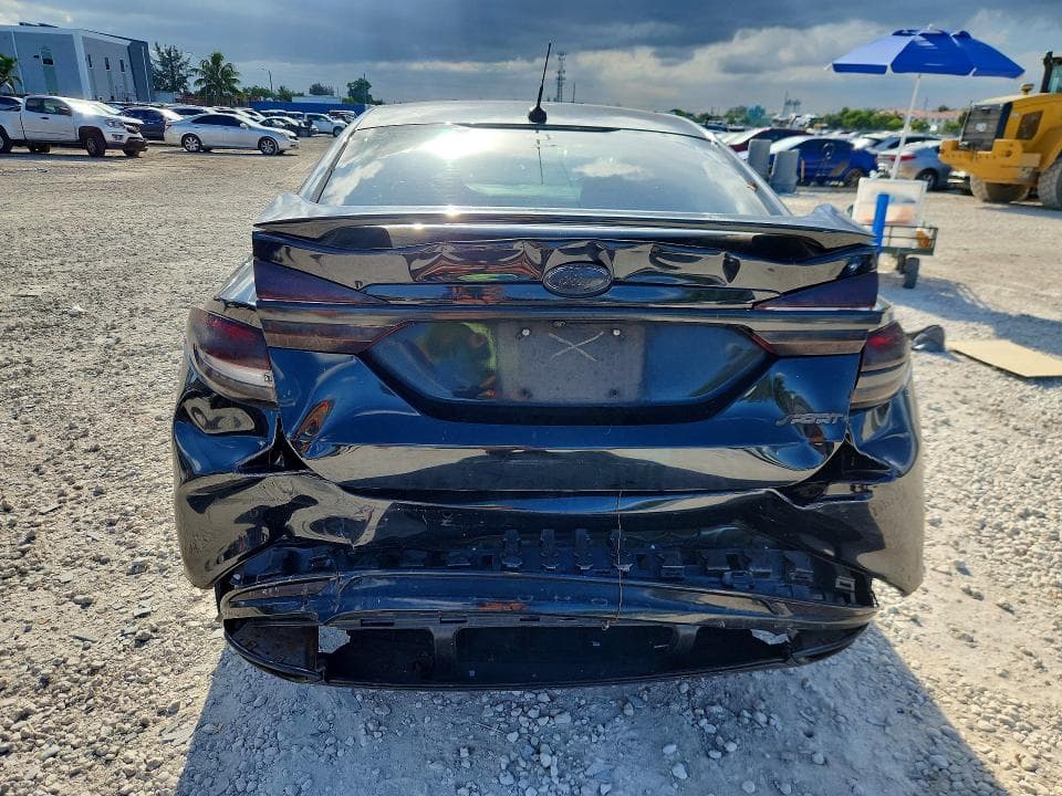2017 FORD FUSION SE 6