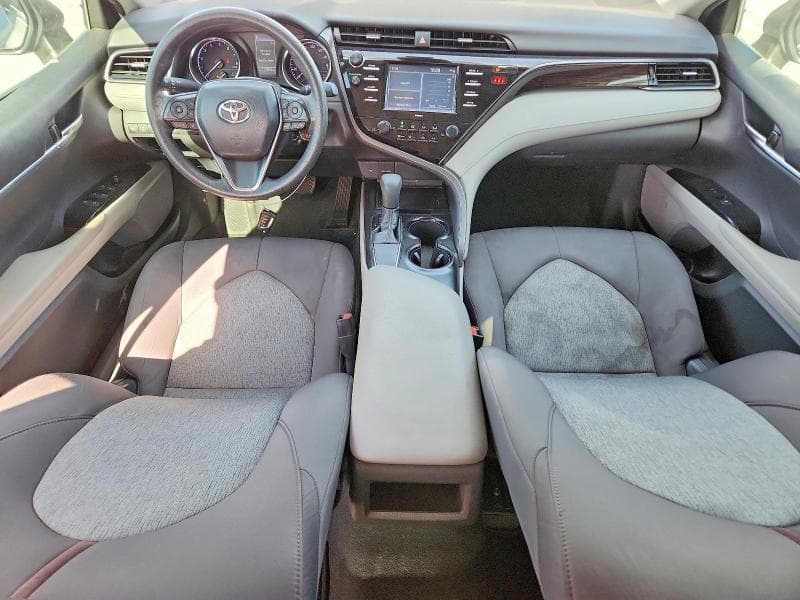 2020 TOYOTA CAMRY LE 8