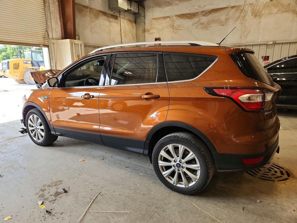 2017 FORD ESCAPE TITANIUM 2