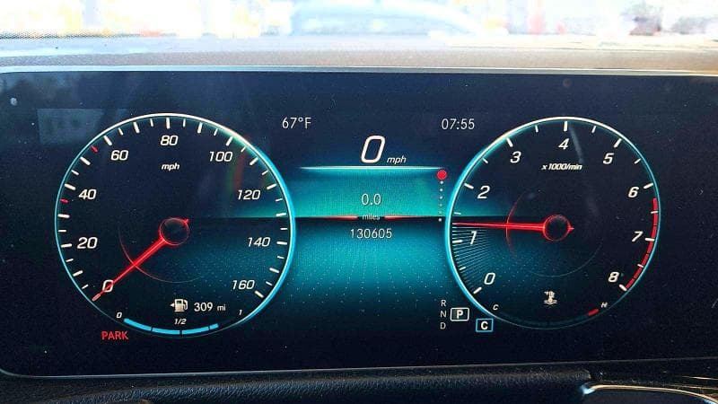 2021 MERCEDES-BENZ GLB 250 4MATIC 8