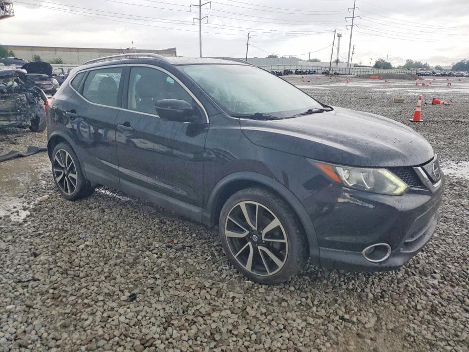 2018 NISSAN ROGUE SPORT SL 4