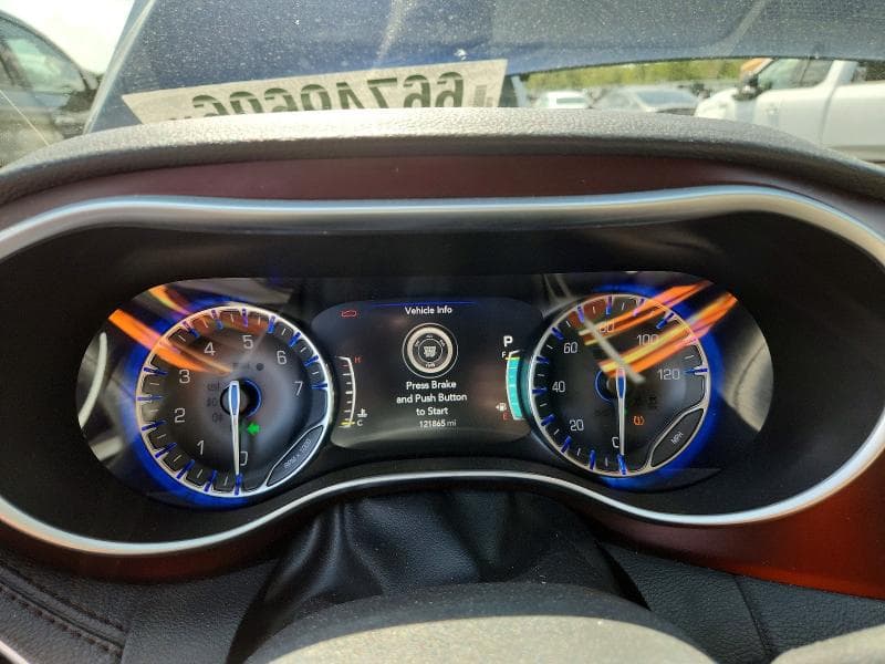 2019 CHRYSLER PACIFICA LIMITED 9