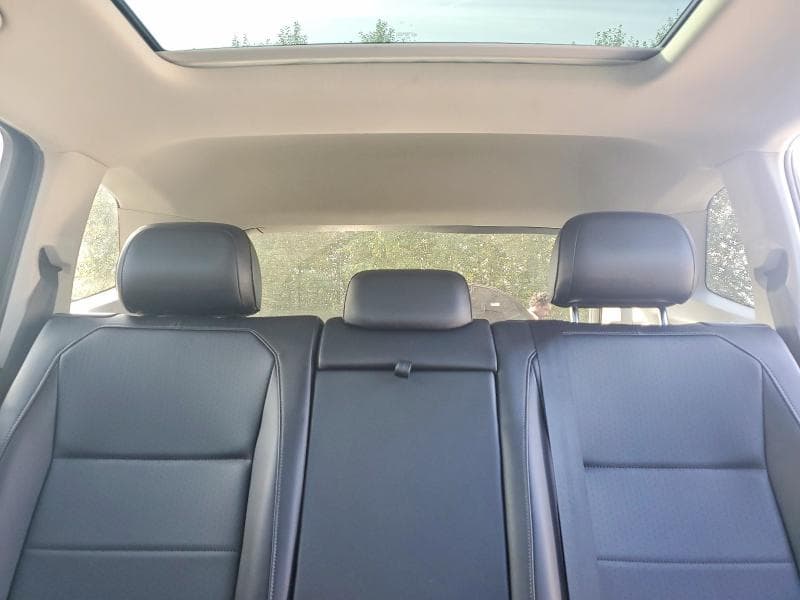 2018 VOLKSWAGEN TIGUAN SE 10