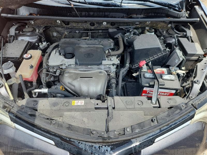 2018 TOYOTA RAV4 LE 11