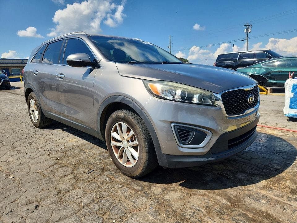 2017 KIA SORENTO LX 4