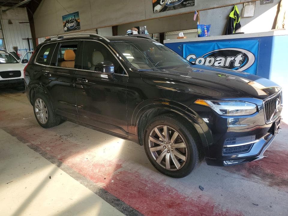 2017 VOLVO XC90 T6 4