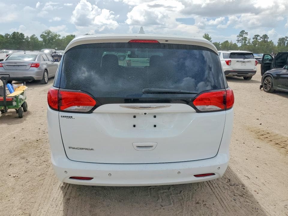 2017 CHRYSLER PACIFICA TOURING 6