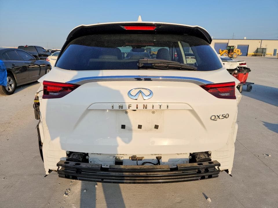 2020 INFINITI QX50 LUXE 6