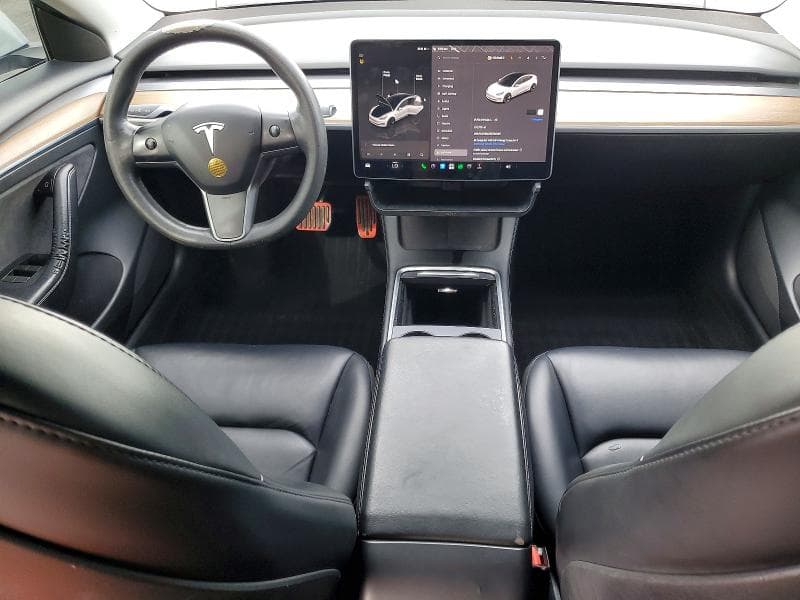 2023 TESLA MODEL 3 8