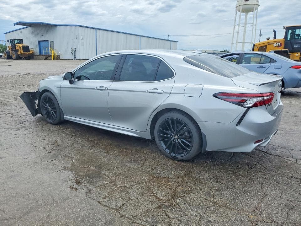 2024 TOYOTA CAMRY XSE 2