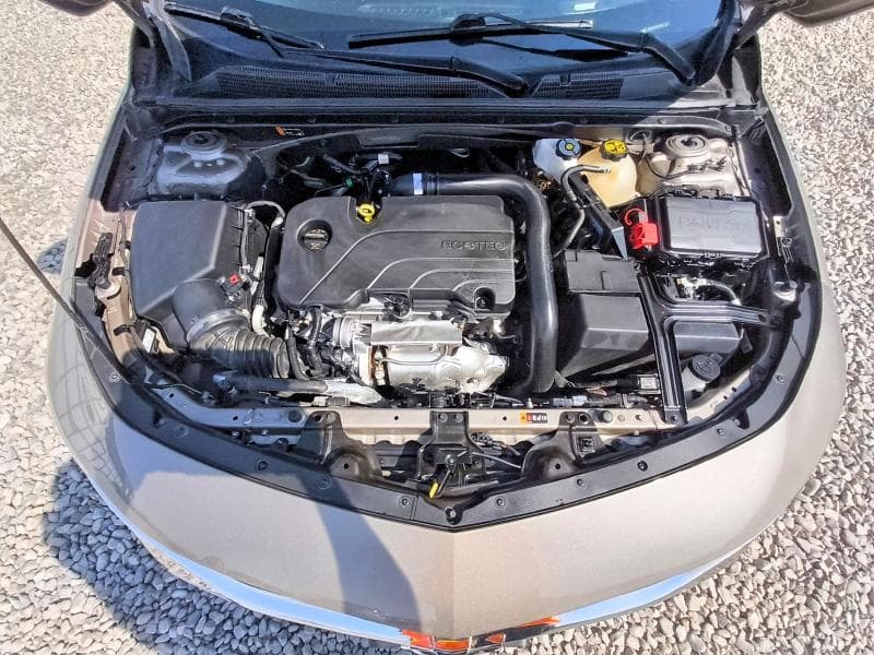2023 CHEVROLET MALIBU LT 11