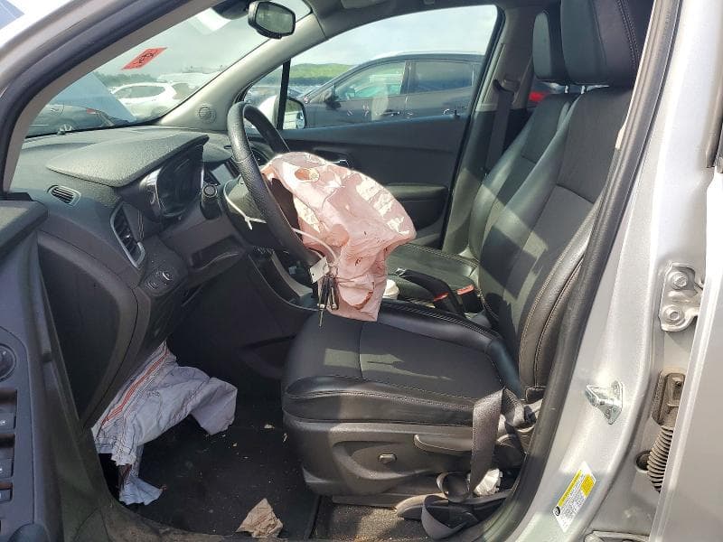 2021 CHEVROLET TRAX 1LT 7