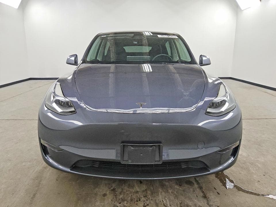 2023 TESLA MODEL Y 5