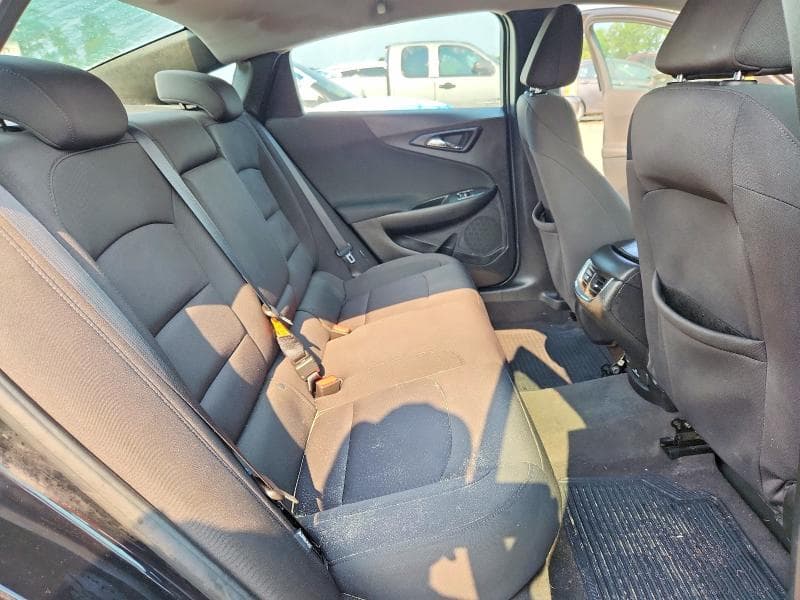 2018 CHEVROLET MALIBU LT 10