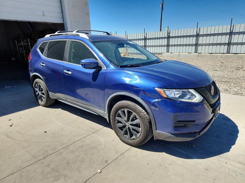 2020 NISSAN ROGUE S 4