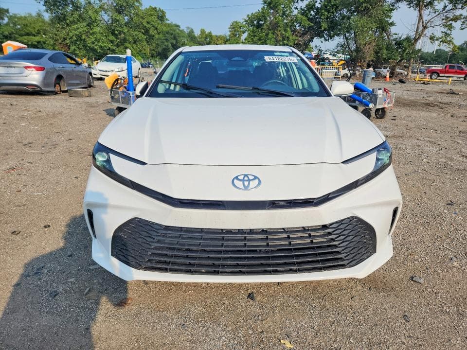 2026 TOYOTA CAMRY LE 5