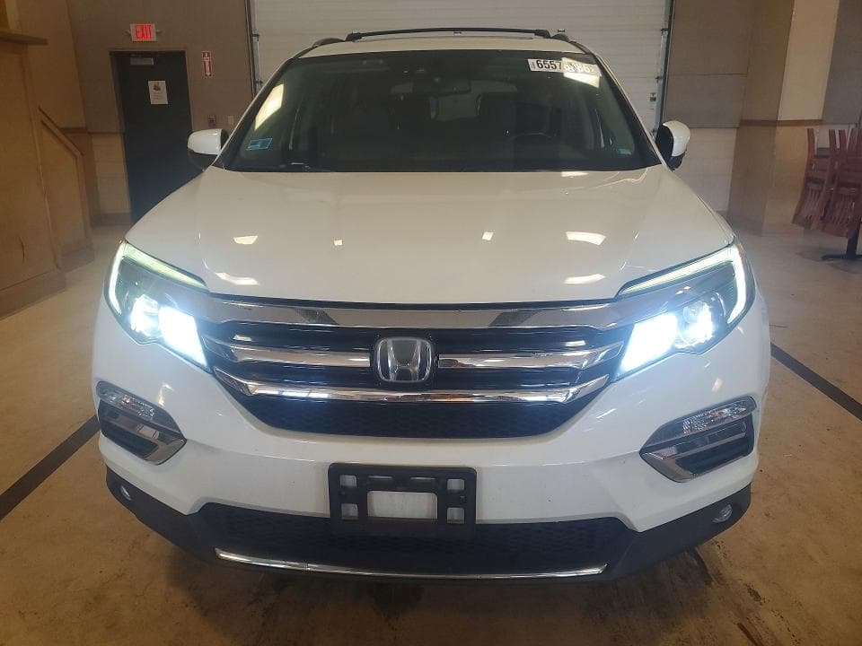 2017 HONDA PILOT ELITE 5