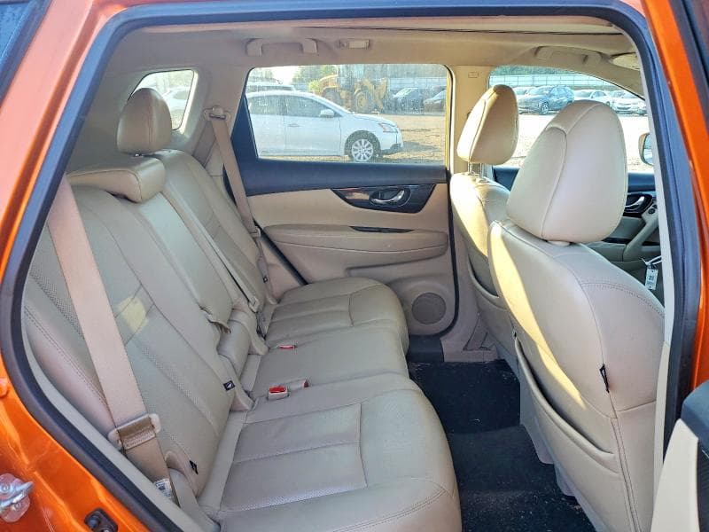 2017 NISSAN ROGUE SL 10