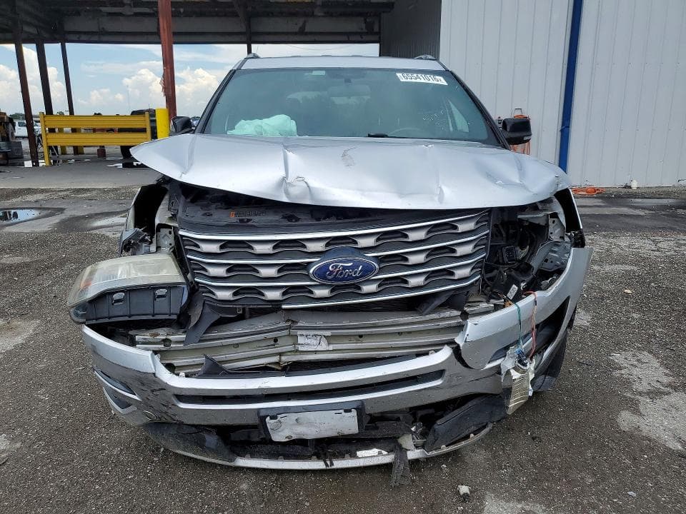 2017 FORD EXPLORER XLT 5
