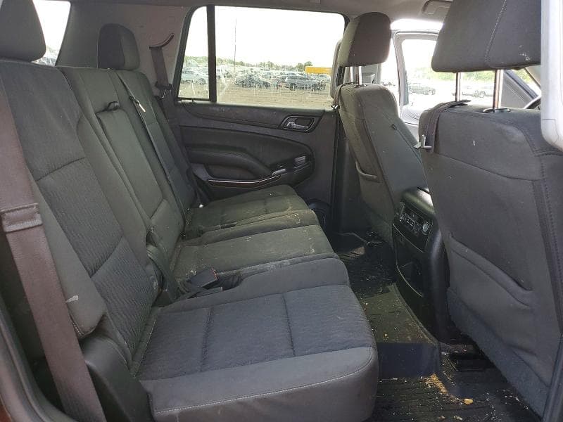 2019 GMC YUKON SLE 11