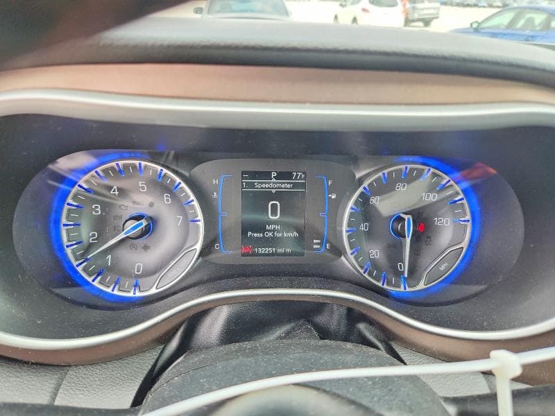2019 CHRYSLER PACIFICA TOURING L 9