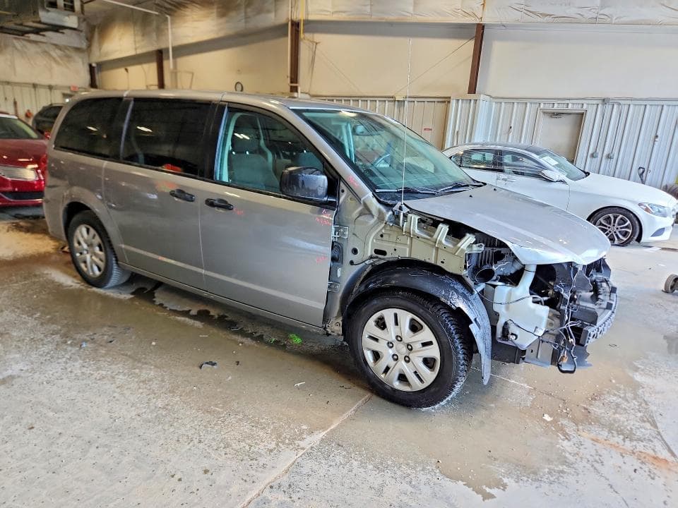 2019 DODGE GRAND CARAVAN SE 4