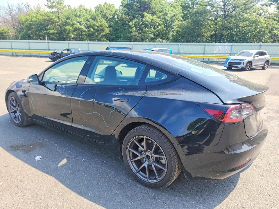 2023 TESLA MODEL 3 2
