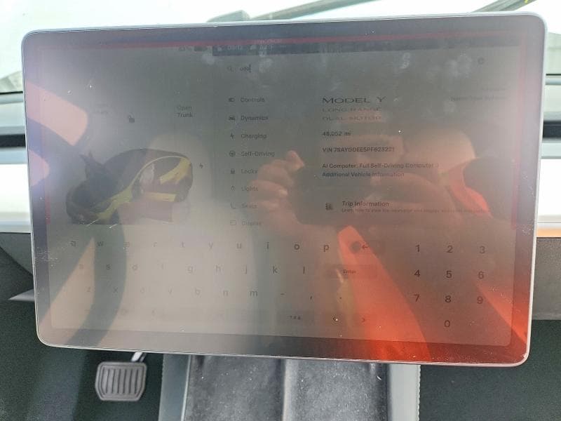 2023 TESLA MODEL Y 9