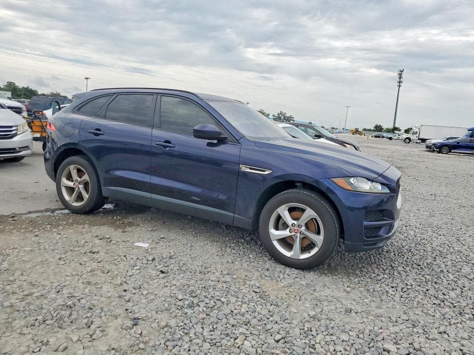 2018 JAGUAR F-PACE PREMIUM 4