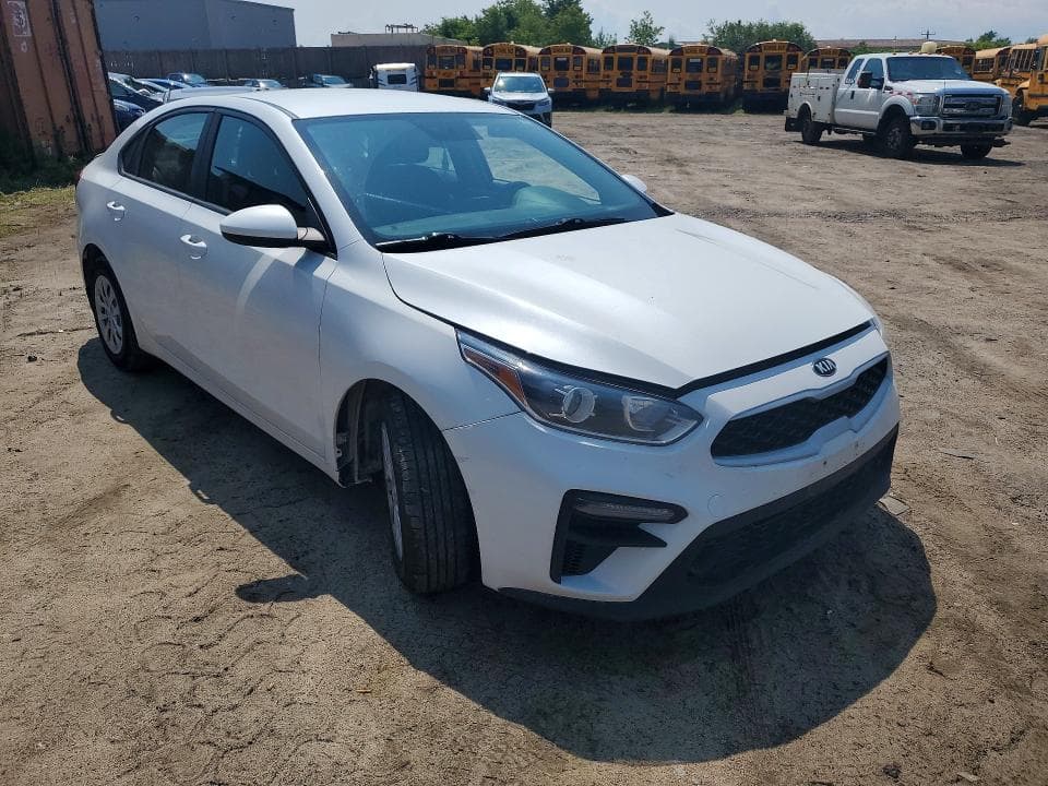 2021 KIA FORTE FE 4
