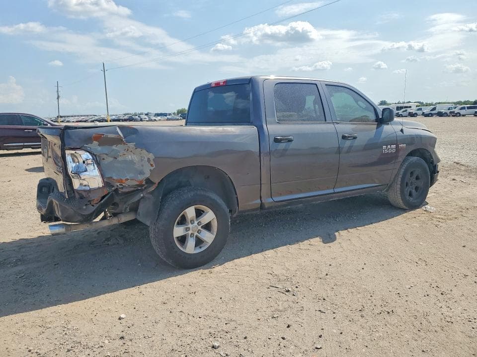 2017 RAM 1500 ST 3
