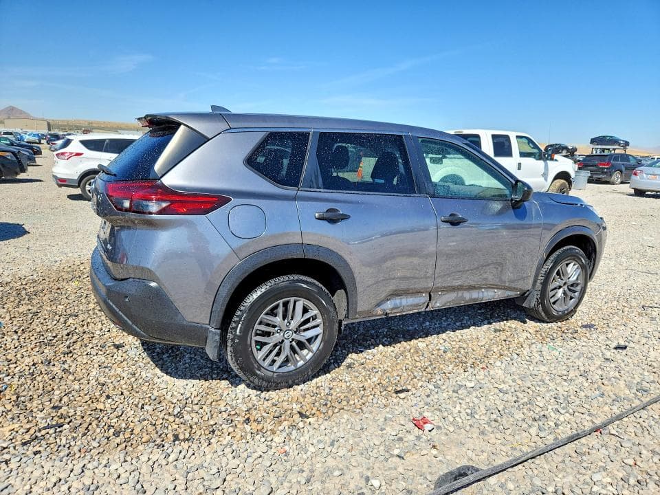 2021 NISSAN ROGUE S 3