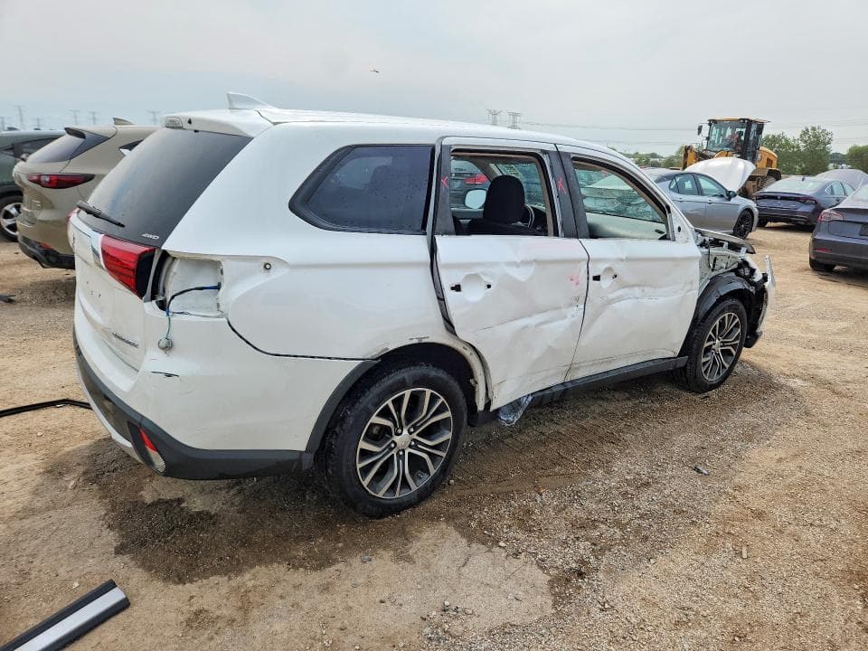 2017 MITSUBISHI OUTLANDER ES 3