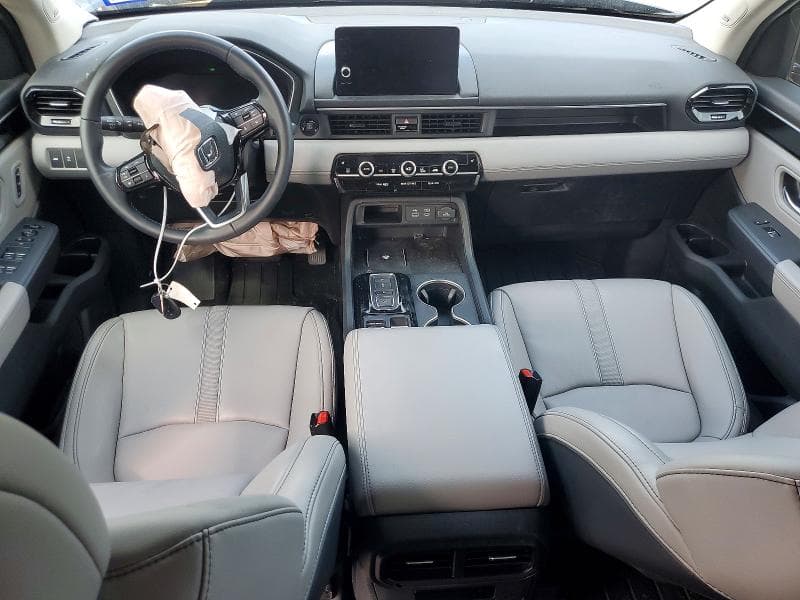 2025 HONDA PILOT TOURING 8