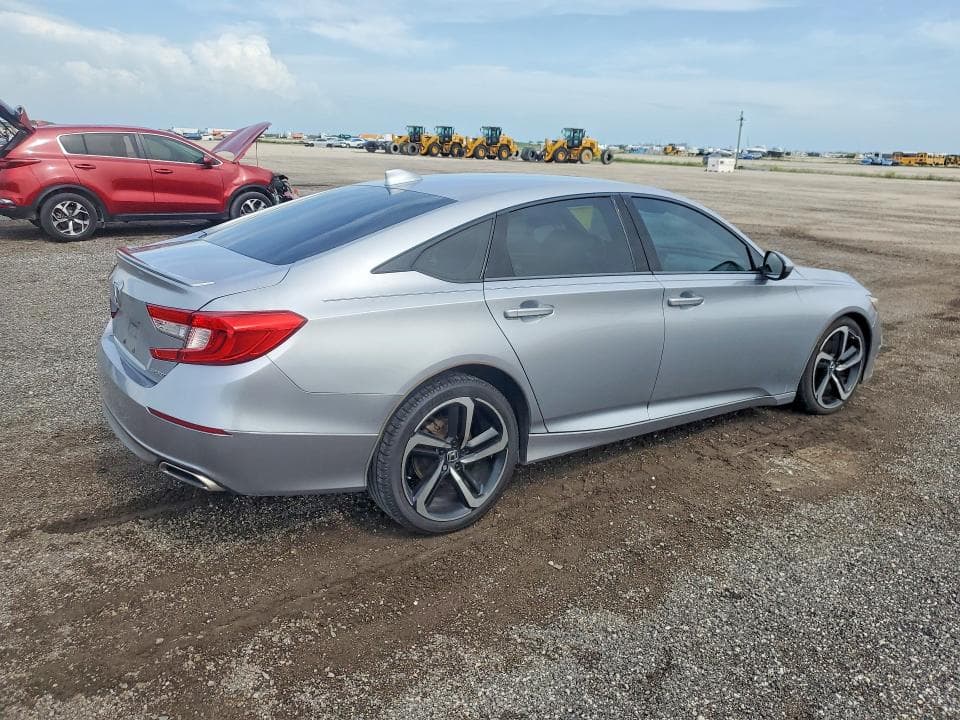 2018 HONDA ACCORD SPORT 3