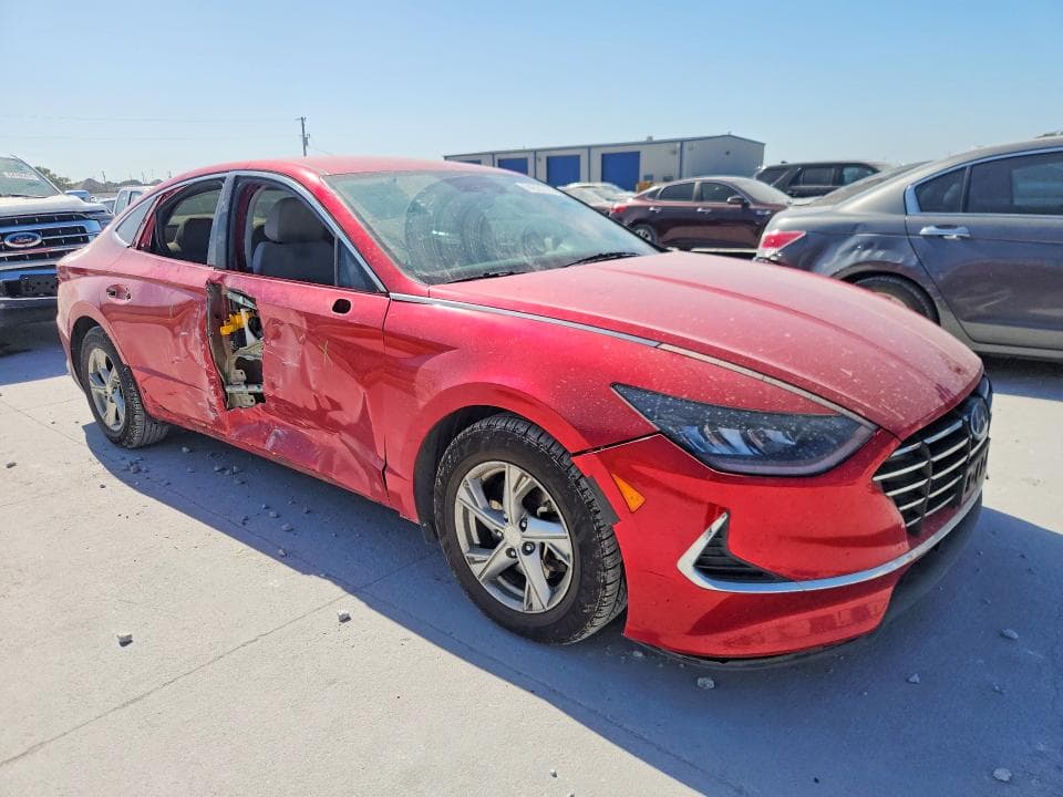 2021 HYUNDAI SONATA SE 4