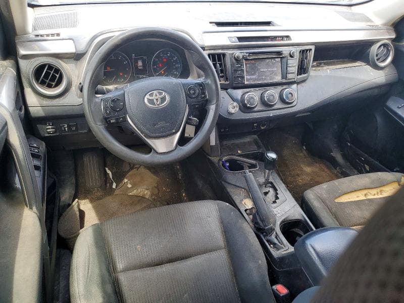 2018 TOYOTA RAV4 LE 8